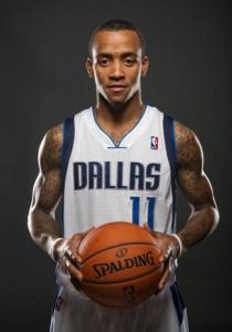 球队显得缺 球队显得缺