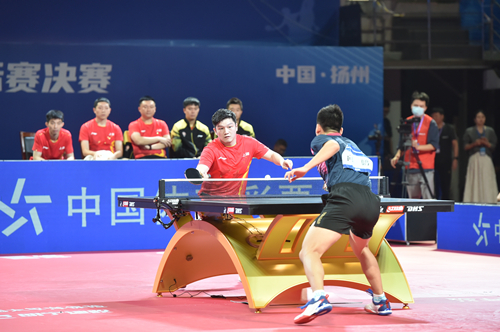 队的板凳深 队的板凳深