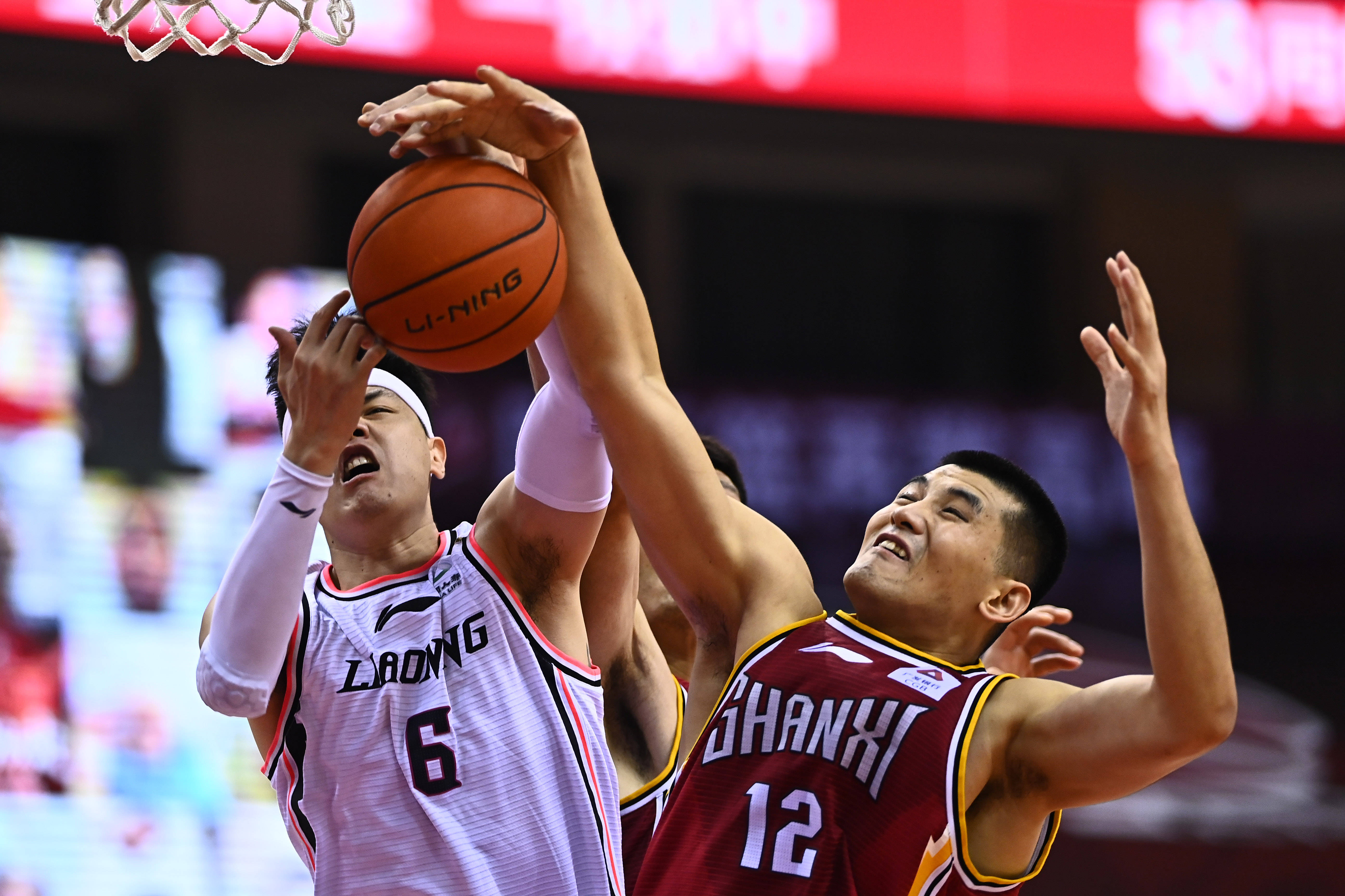 逼迫库里和 逼迫库里和