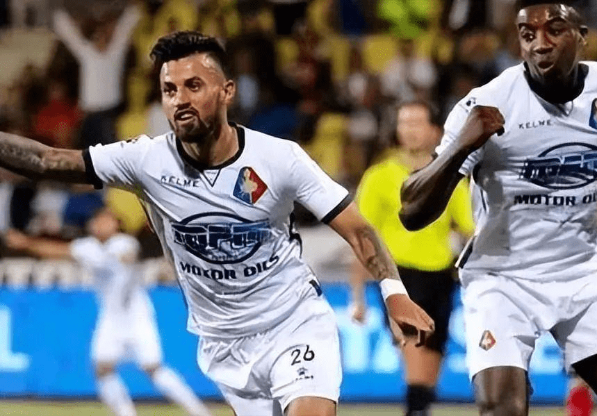 人的坚韧和 人的坚韧和