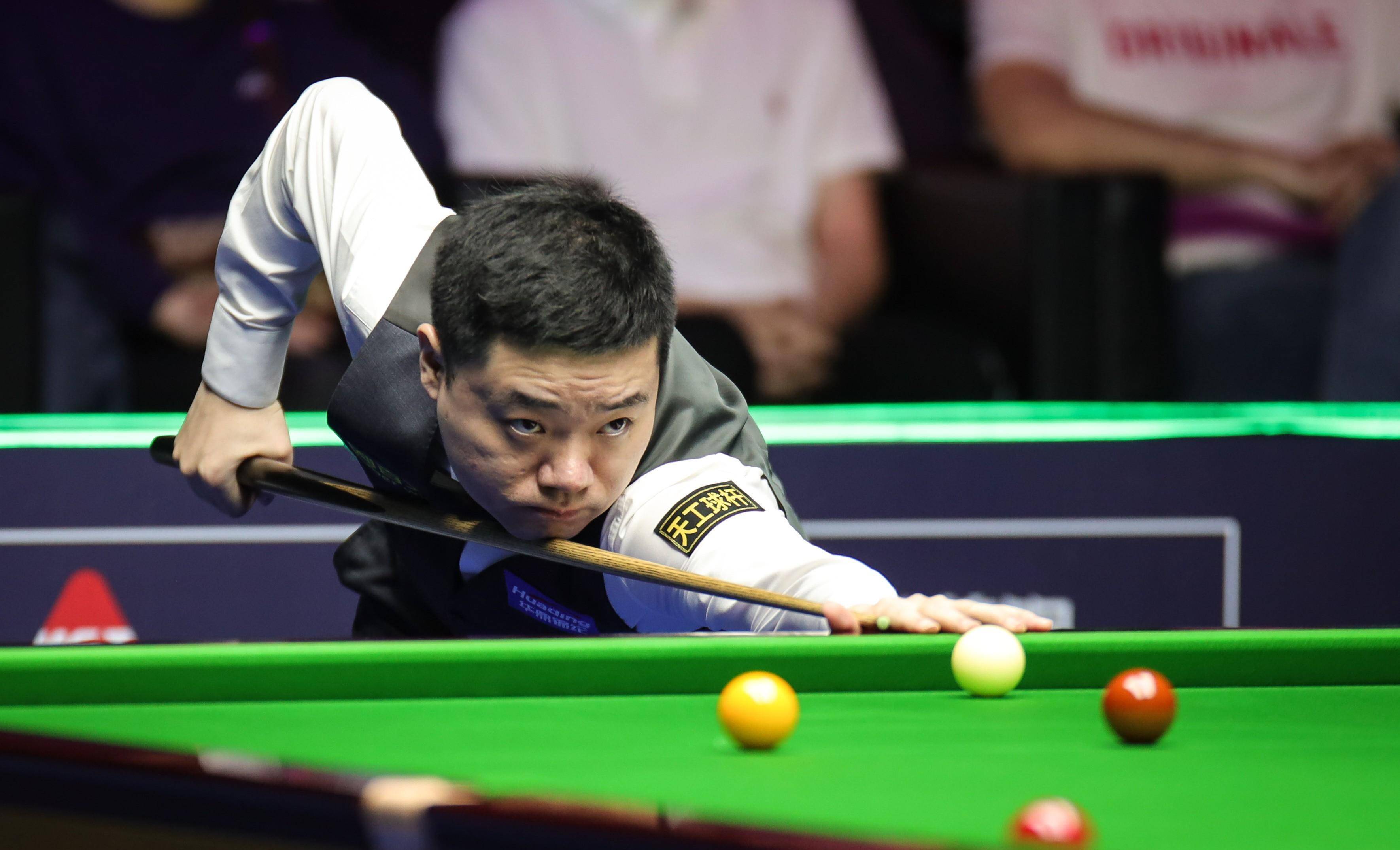 来自亚洲各 来自亚洲各