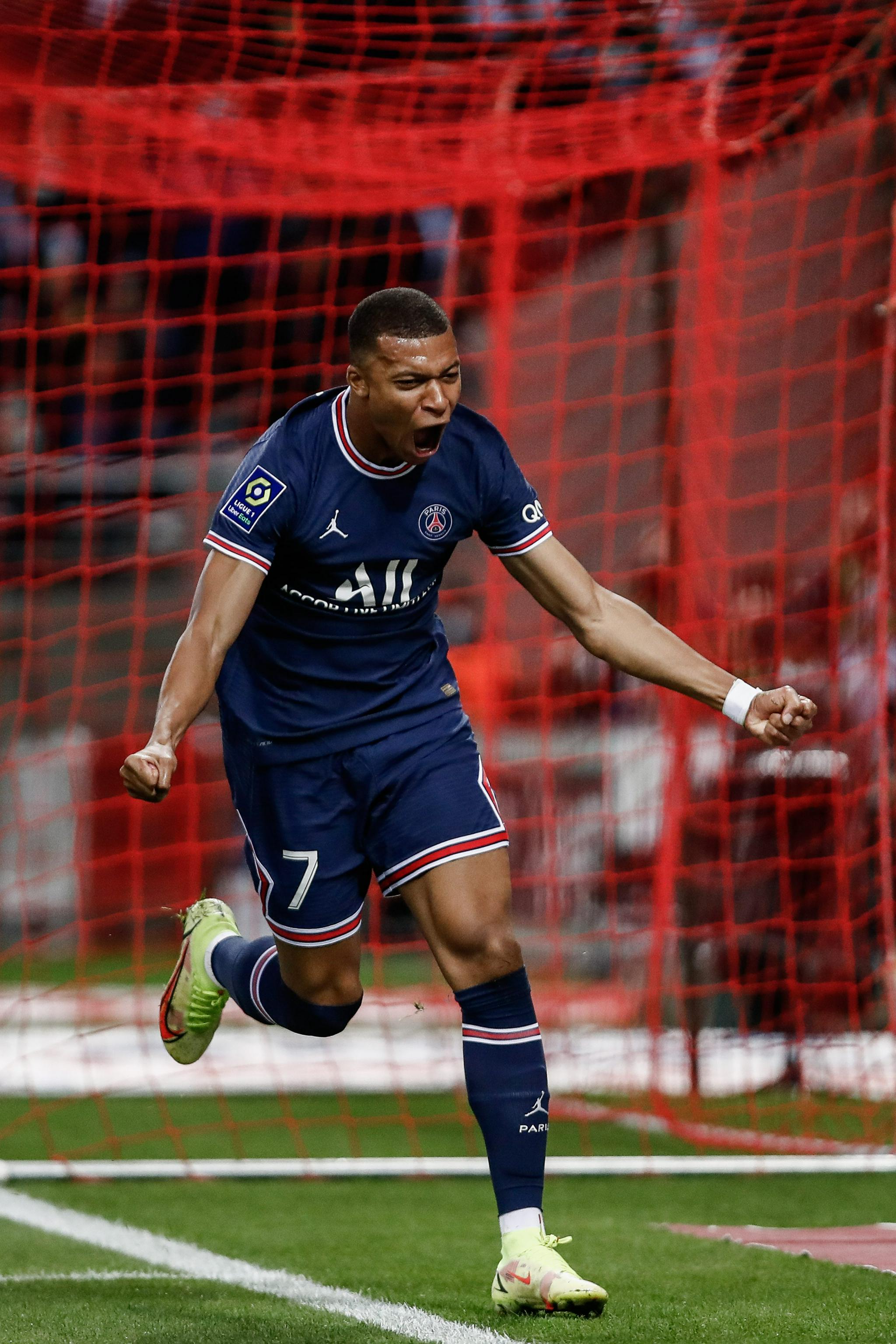 诈唬更具可 诈唬更具可